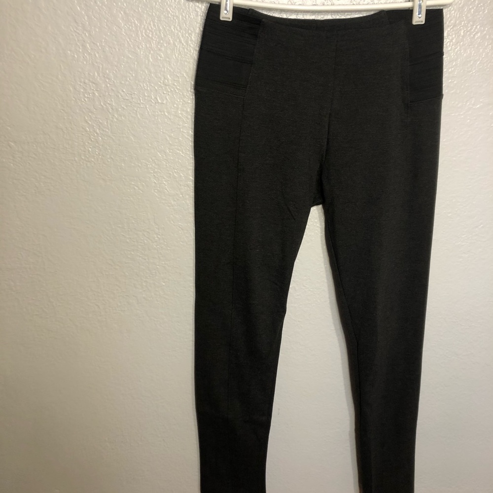 Akira Leggings